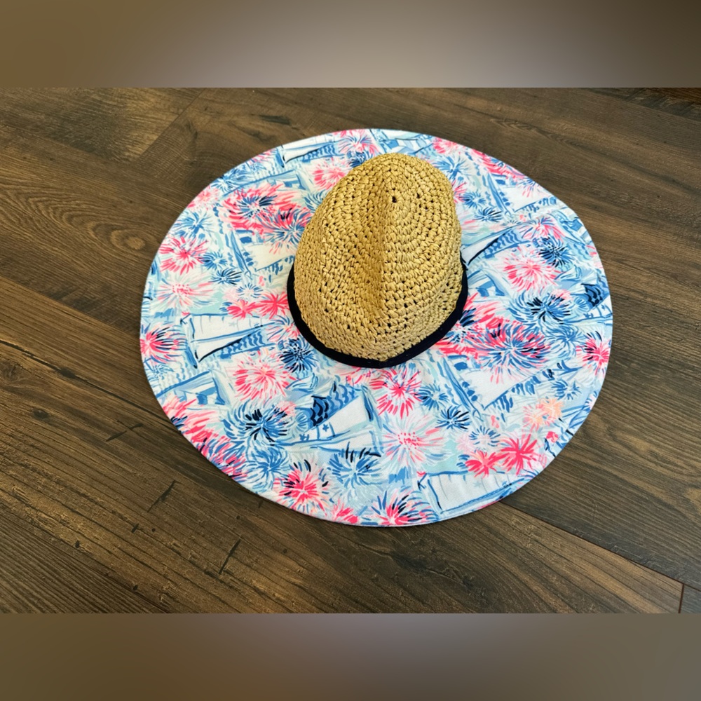 Lilly Pulitzer GWP Beach Hat Crew Blue Sea to Shining Sea Nautical Resortwear